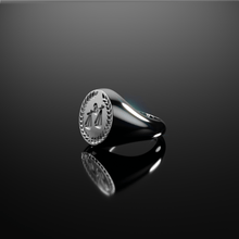 Load image into Gallery viewer, Justice - Scale Signet Ring - philologa